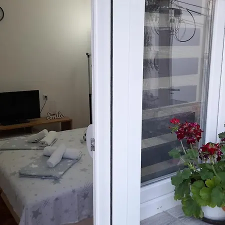 Relax Апартаменты *