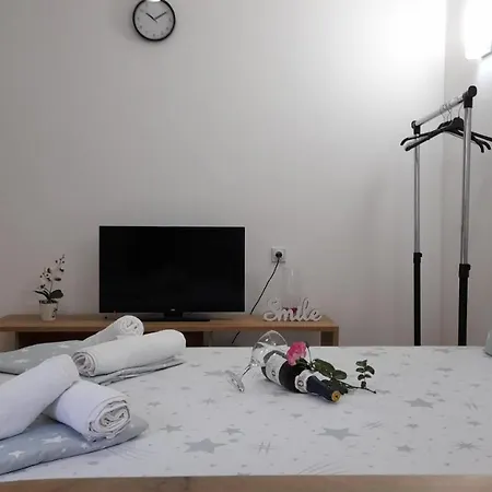 Relax Апартаменты *